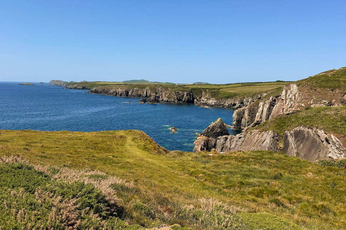 South Wales Fortress and Coastal Pub Street Journey